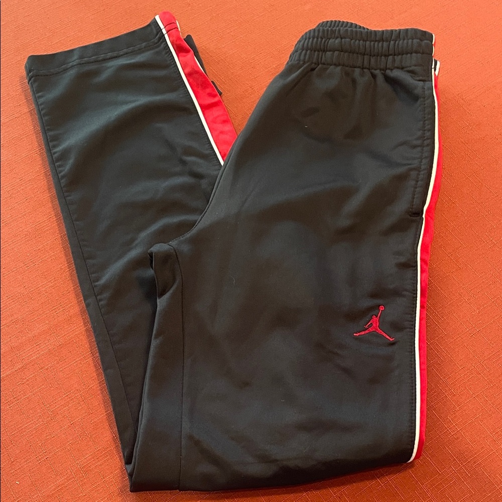 Jordan boys joggers - size small 8/10 - Picture 3 of 16